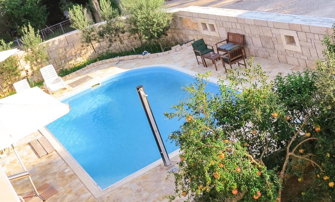 Bungalow Vice With Pool Pakoštane Exteriér fotografie